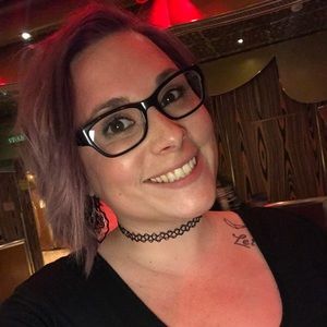 Meet your Posher, Krystal